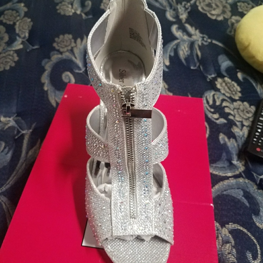 Silver elegant heels